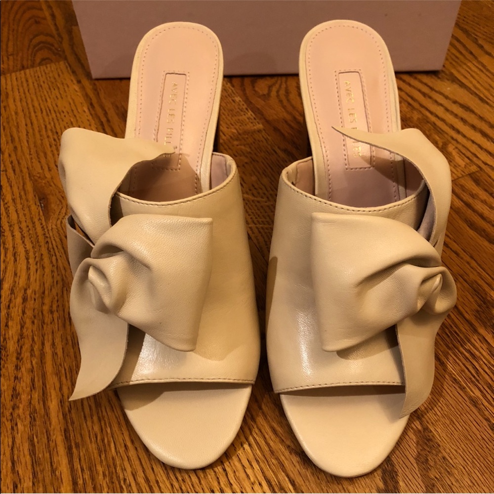 NIB Avec Les Filles ~ Marie Cream Leather Heels - Picture 7 of 7
